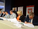 Podpisanie umów w Żyrardowie z Marszałkiem Województwa Mazowieckiego, foto nr 13, E. Tomasiak