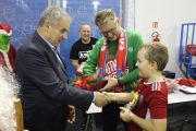 Św. Mikołaj odwiedził młodych piłkarzy, foto nr 66, Krzysztof Kowalski